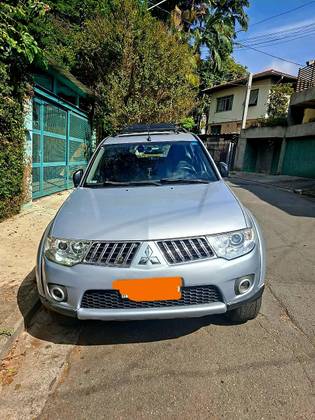 MITSUBISHI PAJERO DAKAR 3.5 HPE 7 LUGARES 4X4 V6 24V FLEX 4P AUTOMÁTICO